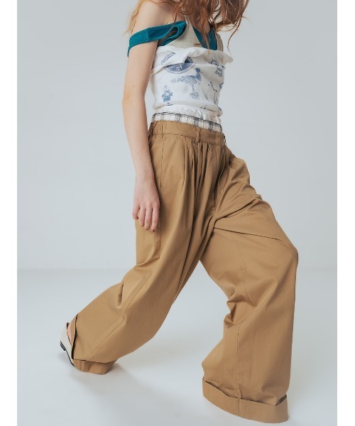 ELCHELE(エルチェレ)の「MULTIPLY WAIST PANTS(チノパンツ・レディース・ベージュ/ネイビー・36/38)」の15枚目の写真
