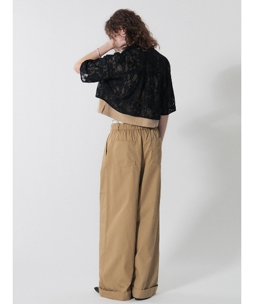 ELCHELE(エルチェレ)の「MULTIPLY WAIST PANTS(チノパンツ・レディース・ベージュ/ネイビー・36/38)」の4枚目の写真