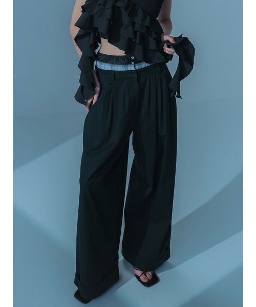 ELCHELE(エルチェレ)の「MULTIPLY WAIST PANTS(チノパンツ・レディース・ベージュ/ネイビー・36/38)」の8枚目の写真