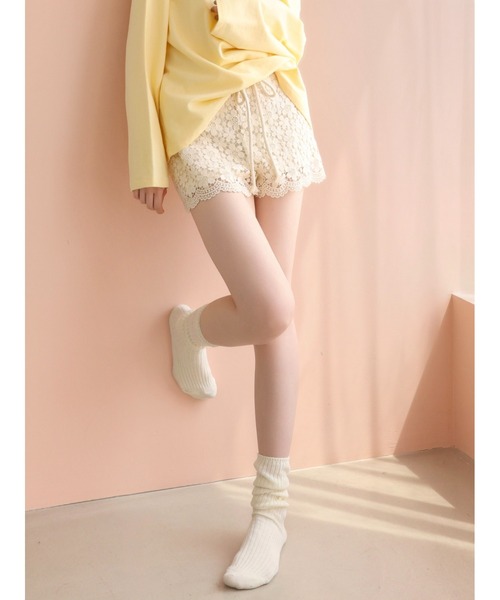 miies miim(ミーエスミーム)の「floral lace shorts(その他パンツ・レディース・アイボリー・FREE)」の1枚目の写真