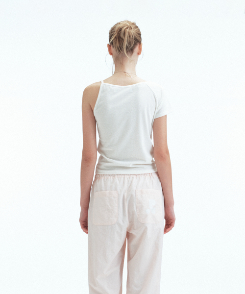 Rest&Recreation(レストアンドレクリエーション)の「UNBALANCED KNIT TOP - IVORY(Tシャツ/カットソー・レディース・その他・ONE)」の5枚目の写真