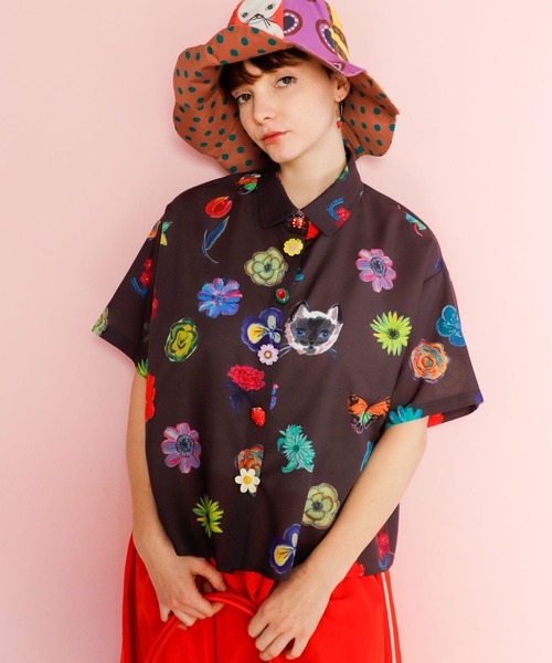Three Four Time(スリーフォータイム)の「【ばら色の帽子】ばら色×Three Four Time コラボプリントシャツ(シャツ/ブラウス・レディース・ブラック系その他・FREE)」の3枚目の写真