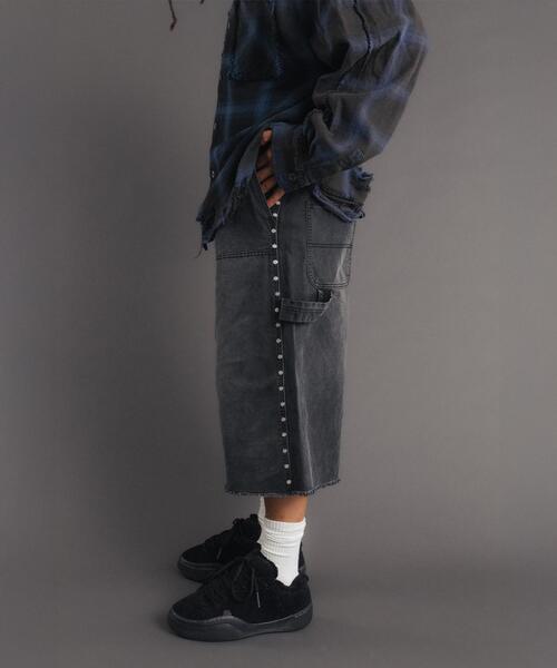 FR(13)NDS(フレンズ)の「FR(13)NDS/フレンズ/Duck Studs Shorts(その他パンツ・メンズ・ホワイト/ブラック・M)」の3枚目の写真