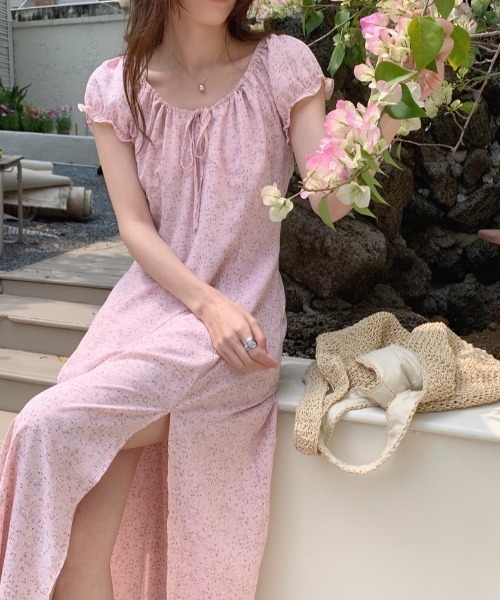 Dream garden(ドリームガーデン)の「フロントスリット フローラル ワンピース(ワンピース・レディース・ピンク系/レッド系/ブラック系・FREE)」の18枚目の写真