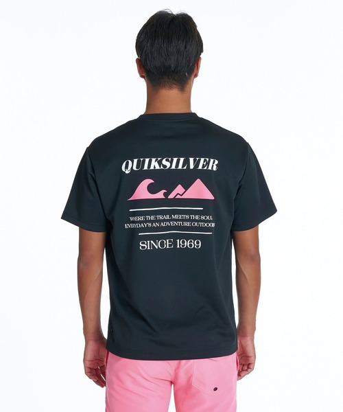 Quiksilver(クイックシルバー)の「QUIKSILVER メンズ TEXT LOGO SS 半袖Tシャツ 速乾 UPF50+ ドライタッチ【2026年夏モデル】(Tシャツ/カットソー・メンズ・ホワイト/ブラック/ブルー・X-LARGE/LARGE/MEDIUM/SMALL)」の13枚目の写真
