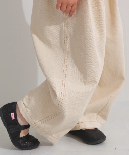 OMNES(オムネス)の「キッズ ウォッシュ加工 ダンプサーカスバルーンパンツ(その他パンツ・キッズ・ベージュ/カーキ/ブラック/イエロー・L/M)」の19枚目の写真