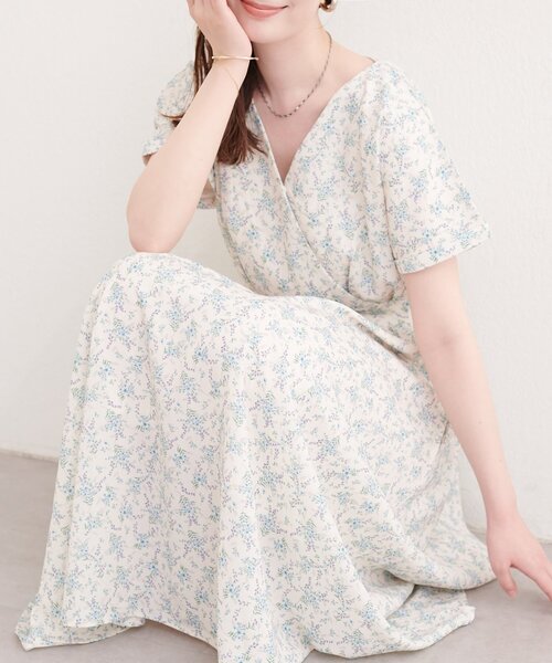 natural couture(ナチュラルクチュール)の「フレンチスリーブカシュクールワンピース(ワンピース・レディース・ホワイト系その他/ベージュ/ブラック/ブラウン/サックスブルー・FREE)」の5枚目の写真