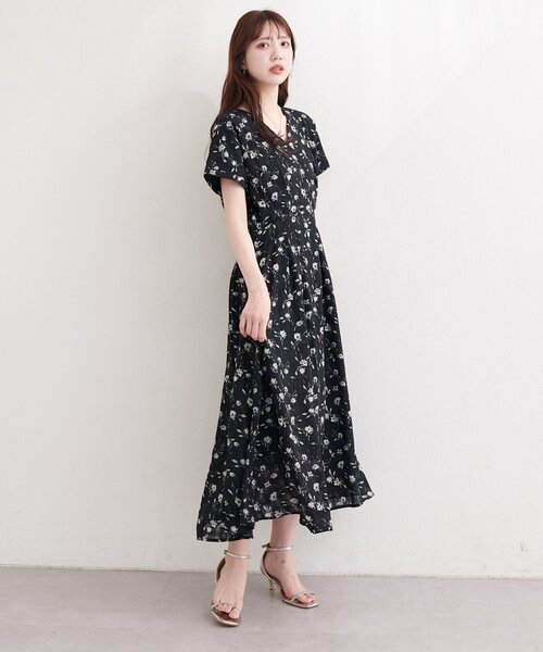natural couture(ナチュラルクチュール)の「フレンチスリーブカシュクールワンピース(ワンピース・レディース・ホワイト系その他/ベージュ/ブラック/ブラウン/サックスブルー・FREE)」の9枚目の写真