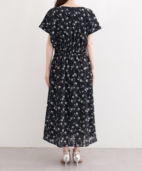 natural couture(ナチュラルクチュール)の「フレンチスリーブカシュクールワンピース(ワンピース・レディース・ホワイト系その他/ベージュ/ブラック/ブラウン/サックスブルー・FREE)」の13枚目の写真