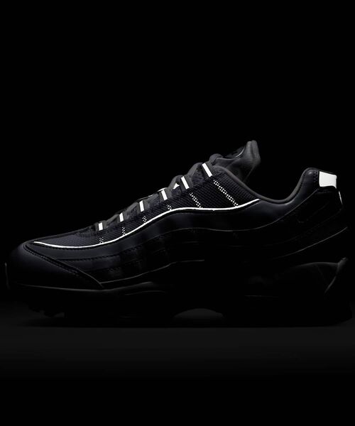 NIKE(ナイキ)の「ナイキ エア マックス 95 ビッグ バブル ウィメンズシューズ リフレクティブ (再帰反射) アクセント付き / Nike Air Max 95 Big Bubble Women's Shoes with Reflective Accents IB6397-100 White(スニーカー・レディース・ホワイト・26/22/22.5/25.5/25/24.5/24/23.5/23)」の9枚目の写真
