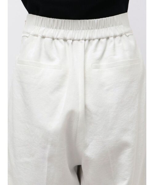 TONAL(トーナル)の「【HEAT BARRIER】マリンストレートパンツ(その他パンツ・レディース・ベージュ/ネイビー/オフホワイト・SMALL/MEDIUM)」の22枚目の写真