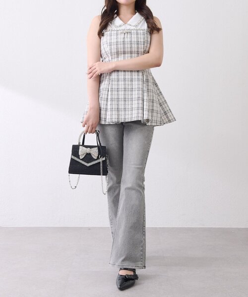 OLIVE des OLIVE(オリーブデオリーブ)の「【Belle Charme】BC Logo Lace Flare Denim(デニムパンツ・レディース・ブラック/サックスブルー/グレー・SMALL/LARGE/MEDIUM)」の11枚目の写真