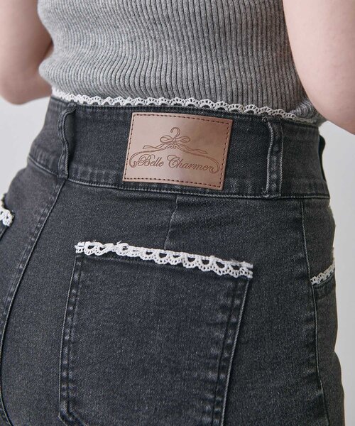 Belle Charme(ベルシャルム)の「【Belle Charme】BC Logo Lace Flare Denim(デニムパンツ・レディース・ブラック/サックスブルー/グレー・SMALL/LARGE/MEDIUM)」の7枚目の写真