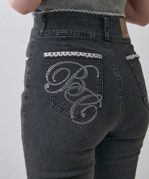 Belle Charme(ベルシャルム)の「【Belle Charme】BC Logo Lace Flare Denim(デニムパンツ・レディース・ブラック/サックスブルー/グレー・SMALL/LARGE/MEDIUM)」の8枚目の写真