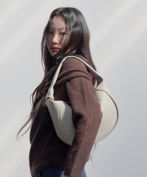 HAVEAWHALE（ハブアホエール）の「fortune hobo bag (IV)（ショルダーバッグ・レディース・その他・FREE）」の7枚目の写真