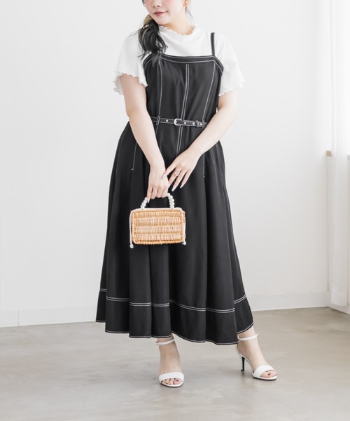 CLETTE(クレット)の「CLETTEオリジナルベルト付きステッチ配色キャミワンピース(ワンピース・レディース・アイボリー/チャコールグレー/ブラック・LL/3L/4L)」の3枚目の写真
