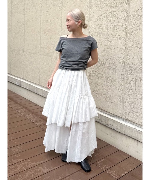 Ungrid（アングリッド）の「オフショルフィットTee（Tシャツ/カットソー・レディース・チャコールグレー/オフホワイト/レッド・FREE）」の19枚目の写真