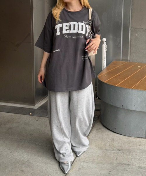 continuer de NICE CLAUP(コンティニューデナイスクラップ)の「レースロゴ×色々ロゴBIGT(Tシャツ/カットソー・レディース・オフホワイト/ピンク/オートミール/スミクロ・FREE)」の10枚目の写真
