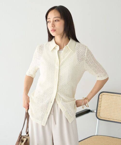 earth music&ecology(アースミュージックアンドエコロジー)の「ストレッチレース襟付シャツ(シャツ/ブラウス・レディース・オフホワイト/ブラウン/ブラック・FREE)」の14枚目の写真
