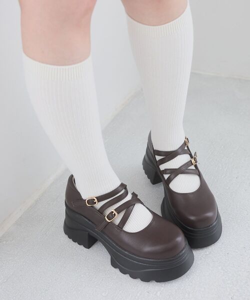 MAJESTIC LEGON（マジェスティックレゴン）の「ダブルクロス厚底スニーカーローファー（ローファー・レディース・ブラック/ブラウン・SMALL/LARGE/MEDIUM/X-LARGE）」の7枚目の写真