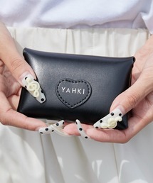 YAHKI（ヤーキ）の「YAHKI/ヤーキ MULTI CASE SMOOTH ブランドロゴ コンパクトサイズ ポーチ マルチケース ハート型 レディース 2026年 夏（財布）」