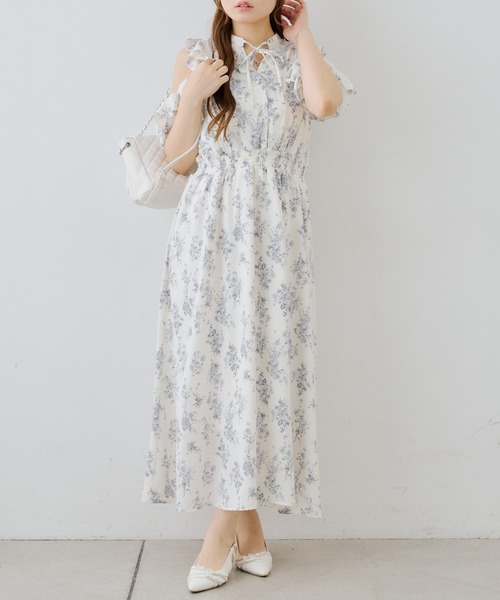Another Branch olive des olive(アナザーブランチオリーブデオリーブ)の「オープンショルダーロングワンピース(ワンピース・レディース・ブラック/その他11/ドット/ネイビー・FREE)」の13枚目の写真