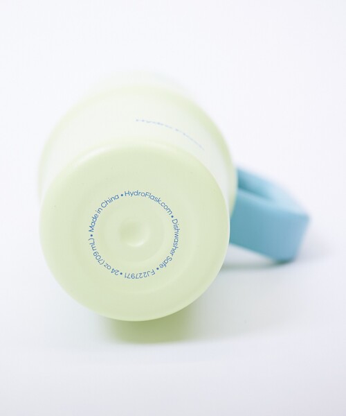 HYDRO FLASK（ハイドロフラスク）の「【HYDRO FLASK / ハイドロフラスク】24oz KIDS TUMBLER WITH STRAW / タンブラー / コップ（グラス/マグカップ/タンブラー・メンズ・ピンク/ライム/ブルー/エメラルド/スモークピンク・フリー）」の21枚目の写真