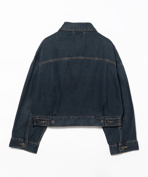 Levi's(リーバイス)の「LEVI’S(R) / Loose Crop Trucker Jacket(デニムジャケット・レディース・インディゴブルー・SMALL)」の7枚目の写真