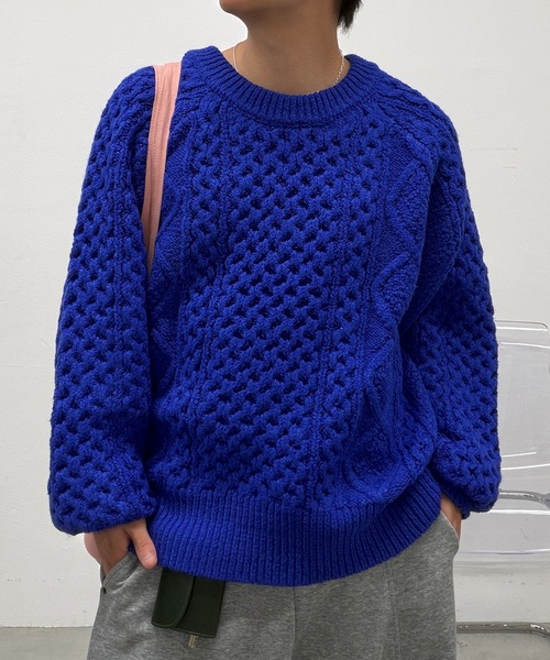 UNDERSTATEMENTs(アンダーステイトメント)の「【ユニセックス】ケーブルルーズプルオーバーニット(ニット/セーター・メンズ・ブルー/ブラック・LARGE/MEDIUM)」の14枚目の写真