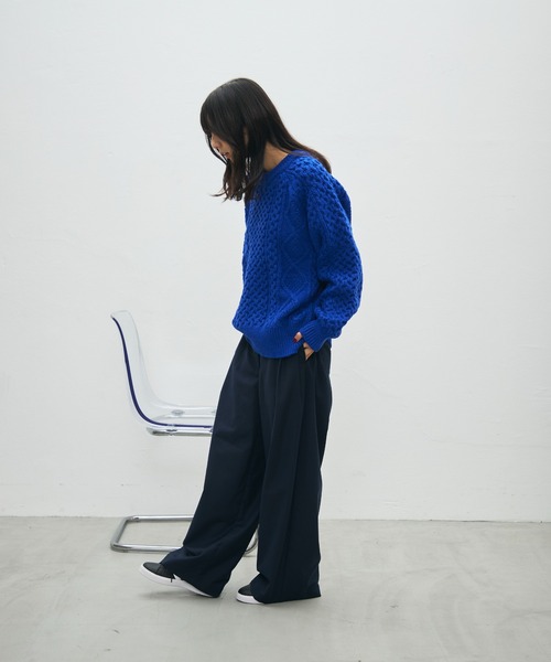 UNDERSTATEMENTs(アンダーステイトメント)の「【ユニセックス】ケーブルルーズプルオーバーニット(ニット/セーター・メンズ・ブルー/ブラック・LARGE/MEDIUM)」の6枚目の写真