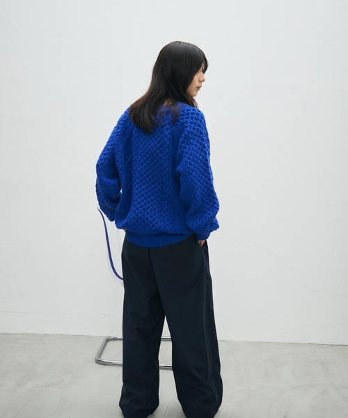 UNDERSTATEMENTs(アンダーステイトメント)の「【ユニセックス】ケーブルルーズプルオーバーニット(ニット/セーター・メンズ・ブルー/ブラック・LARGE/MEDIUM)」の12枚目の写真