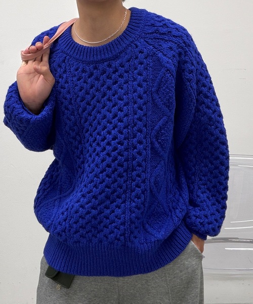 UNDERSTATEMENTs(アンダーステイトメント)の「【ユニセックス】ケーブルルーズプルオーバーニット(ニット/セーター・メンズ・ブルー/ブラック・LARGE/MEDIUM)」の17枚目の写真
