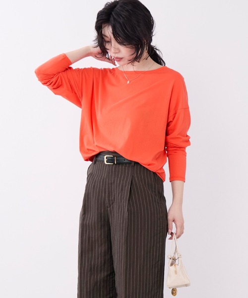MICA&DEAL（マイカ＆ディール）の「ハイツイストプルオーバー（Tシャツ/カットソー・レディース・オフホワイト/ブラック/オレンジ・FREE）」の6枚目の写真