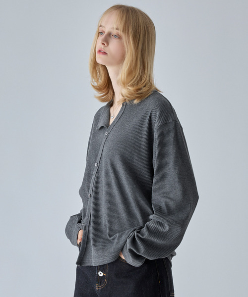 VELNUS(ベルナス)の「【VELNUS】Asymmetrical Rib Knit Cardigan/アシンメトリーリブニットカーディガン(カーディガン/ボレロ・メンズ・ネイビー/チャコールグレー・L/S/M)」の9枚目の写真