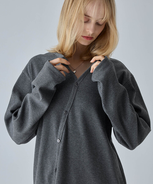 VELNUS(ベルナス)の「【VELNUS】Asymmetrical Rib Knit Cardigan/アシンメトリーリブニットカーディガン(カーディガン/ボレロ・メンズ・ネイビー/チャコールグレー・L/S/M)」の14枚目の写真