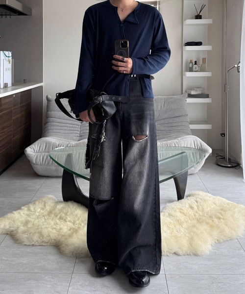 VELNUS(ベルナス)の「【VELNUS】Asymmetrical Rib Knit Cardigan/アシンメトリーリブニットカーディガン(カーディガン/ボレロ・メンズ・ネイビー/チャコールグレー・L/S/M)」の3枚目の写真