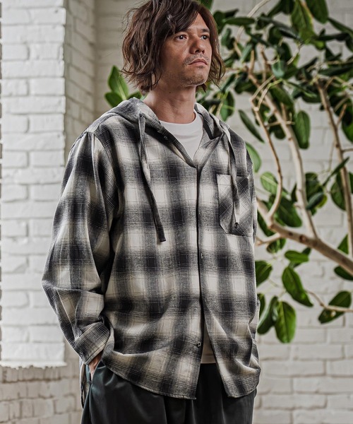 CAMBIO（カンビオ）の「ms6619- Hooded Ombre Check Flannel Shirt フーディーシャツ(AI-262-08)（シャツ/ブラウス・メンズ・ホワイト/ブラック/レッド・S/M/L）」の6枚目の写真