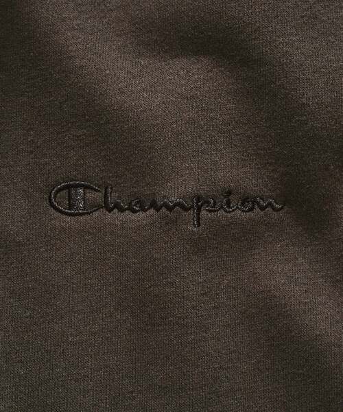 417 EDIFICE(フォーワンセブンエディフィス)の「CHAMPION × 417 ジップスウェットカーディガン(スウェット・メンズ・ブラック/チャコールグレー/アイボリー/ネイビー/レッド・MEDIUM/LARGE/X-LARGE)」の18枚目の写真
