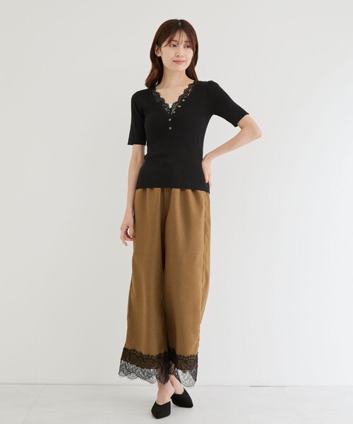 Jayro(ジャイロ)の「キーネックレース付トップス(ニット/セーター・レディース・グリーン系その他2/ホワイト系その他2/グレー/ブラック・M)」の8枚目の写真