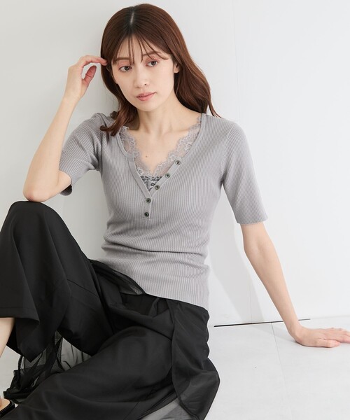 Jayro(ジャイロ)の「キーネックレース付トップス(ニット/セーター・レディース・グリーン系その他2/ホワイト系その他2/グレー/ブラック・M)」の14枚目の写真