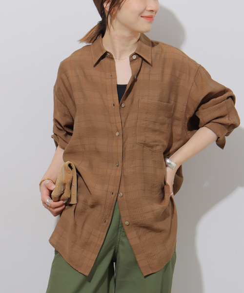 JOURNAL STANDARD relume(ジャーナルスタンダード レリューム)の「ドビーチェックシアーシャツ(シャツ/ブラウス・レディース・キャメル/ブラウン/ブルー・FREE)」の3枚目の写真