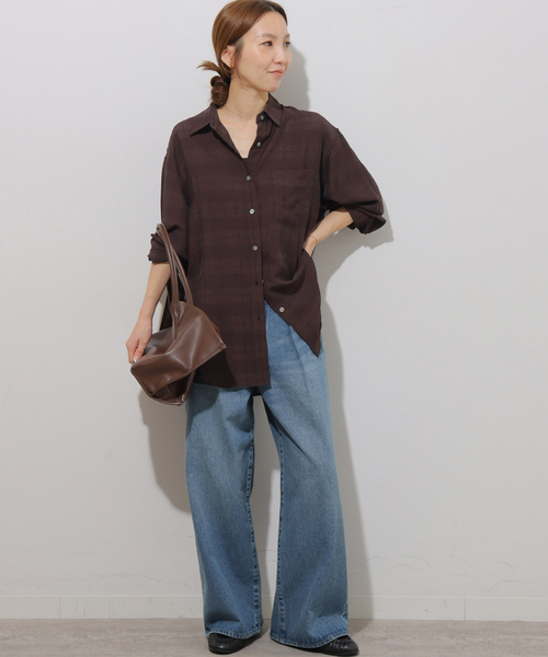 JOURNAL STANDARD relume(ジャーナルスタンダード レリューム)の「ドビーチェックシアーシャツ(シャツ/ブラウス・レディース・キャメル/ブラウン/ブルー・FREE)」の4枚目の写真