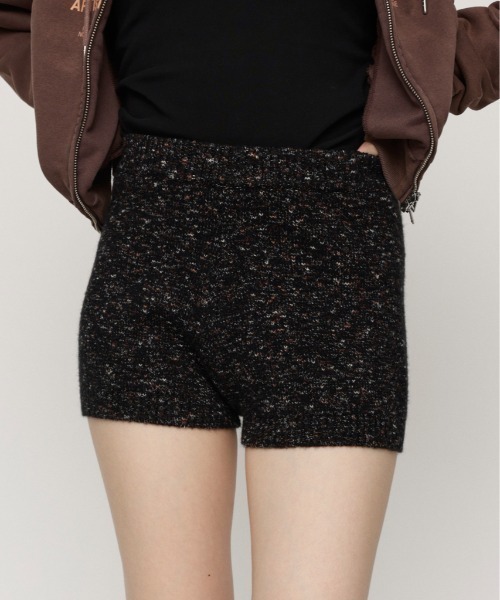 SLY(スライ)の「MULTI COLAR KNIT S/PT マルチカラーニットショートパンツ 秋服(スラックス・レディース・ブラック系その他2/ブルー系その他・FREE)」の1枚目の写真