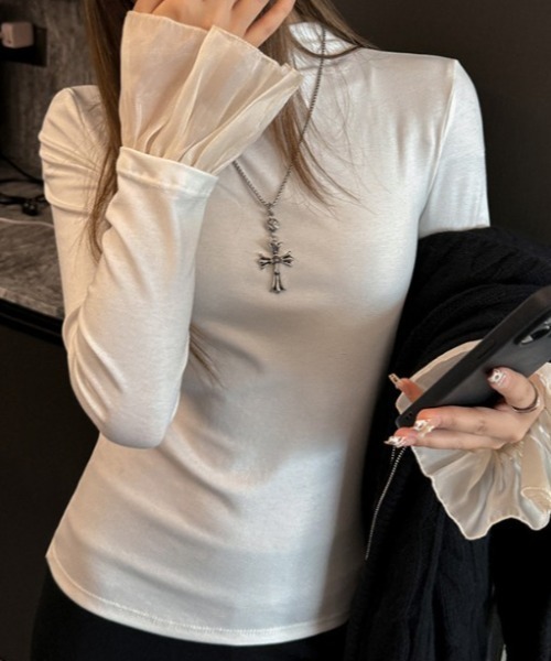 mebole(メボレ)の「ruffle sleeve top(Tシャツ/カットソー・レディース・ブラウン/ブラック/ライトグレー/ホワイト/ダークグレー・FREE)」の7枚目の写真