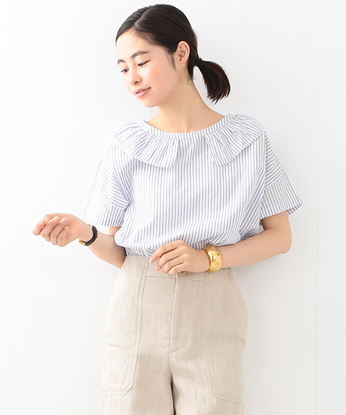 BEAMS BOY（ビームスボーイ）の「BEAMS BOY / コットンリネン フリル衿 ショートスリーブ（シャツ/ブラウス・レディース・ホワイト/ブルー/ネイビー・ONE SIZE）」の3枚目の写真