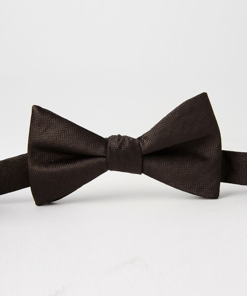 green label relaxing（グリーンレーベルリラクシング）の「ミニ ヘリンボーン ソリッド ボウタイ 蝶ネクタイ（蝶ネクタイ・メンズ・シルバー/ダークブラウン/ゴールド・FREE）」の11枚目の写真