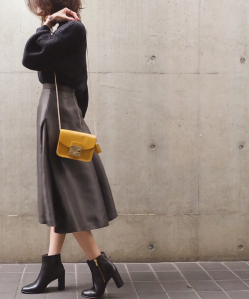 PICHE ABAHOUSE（ピシェ アバハウス）の「【Oggi1月号掲載】サイドジップハイアンクルブーツ（ブーツ・レディース・ダークブラウン/ブラック/ブラウン・38/37/39/36/35/40/34）」の4枚目の写真