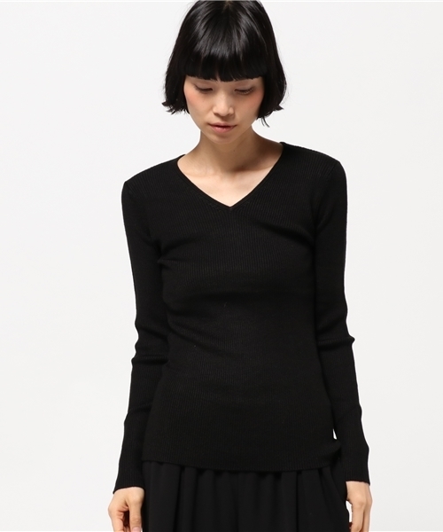 laboratory work(ラボラトリーワーク)の「リヨセル混リブVネックプルオーバー(ニット/セーター・レディース・オフホワイト/杢グレー/グレー系その他/ホワイト系その他/キャメル/ブラック・MEDIUM)」の17枚目の写真