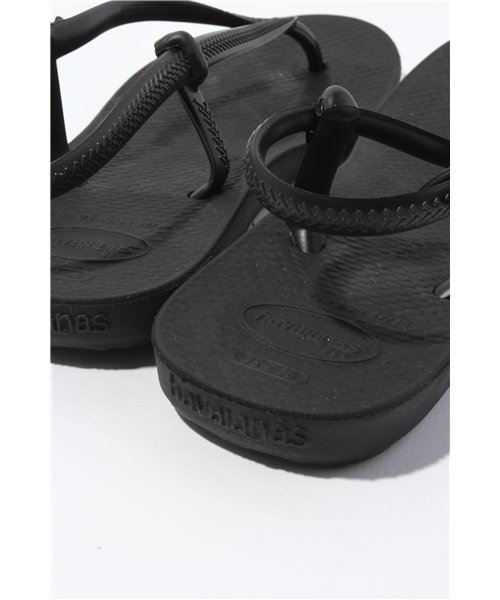 SHIPS for women（シップスフォーウィメン）の「HAVAIANAS:SLIM FIT SANDAL（サンダル・レディース・ブラック/ライトブルー/ゴールド・23/24）」の9枚目の写真