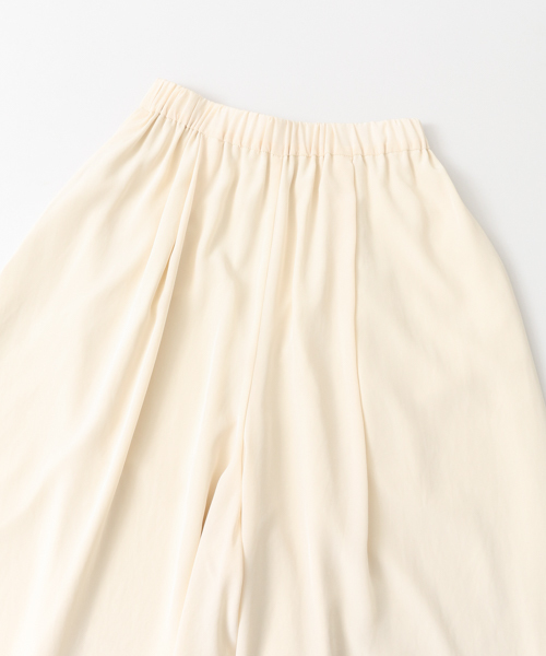 URBAN RESEARCH（アーバンリサーチ）の「UR Wゴムギャザーワイドパンツ（その他パンツ・レディース・オフホワイト/ベージュ/ブラウン系その他・FREE）」の4枚目の写真